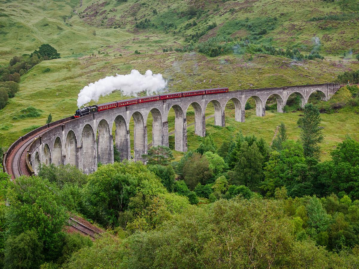 In the Footsteps of Harry Potter – A Magical UK Journey