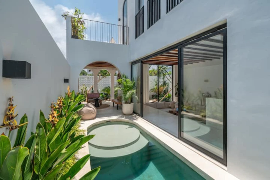 Your Perfect Getaway for Two