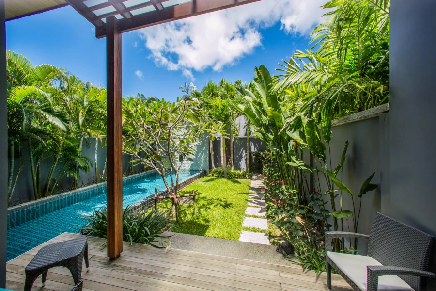 Sleek and Serene Holiday Retreat 