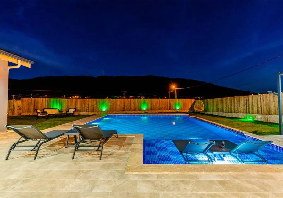 Luxury villa with pool in Kalkan Sarıbelen