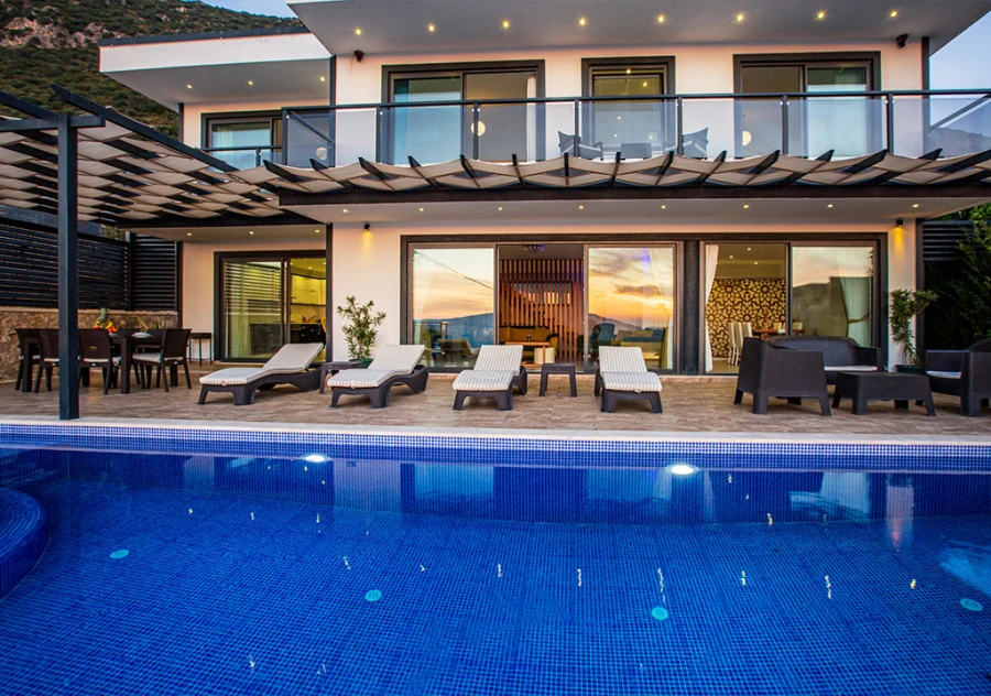 Luxury villa with pool and jacuzzi in Kalkan